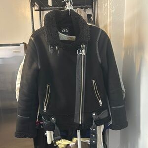 Zara Black bomber with Faux Fur Lining